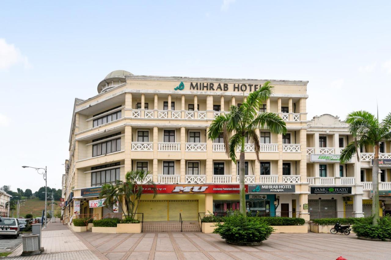 Mihrab Hotel Putrajaya Exterior foto